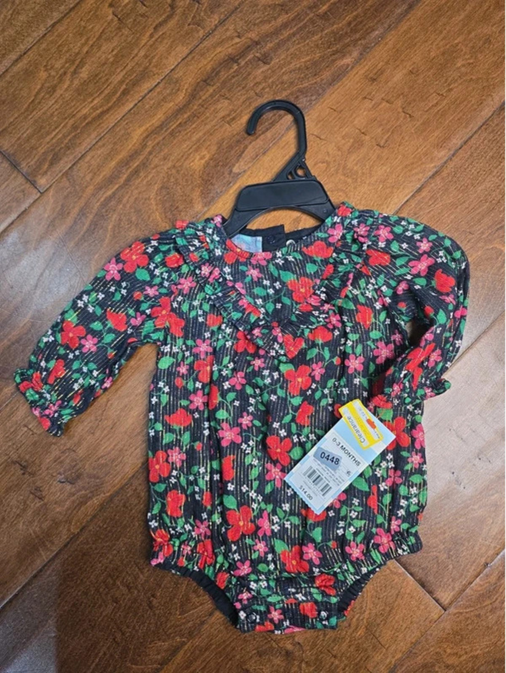 0 to 3m brand new christmas romper. From target item 448G6